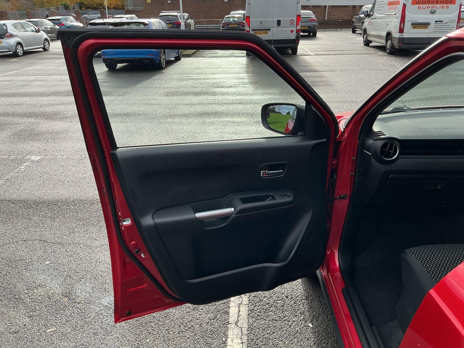 Used Suzuki Ignis 2024 for sale - 76513140: Photo 27