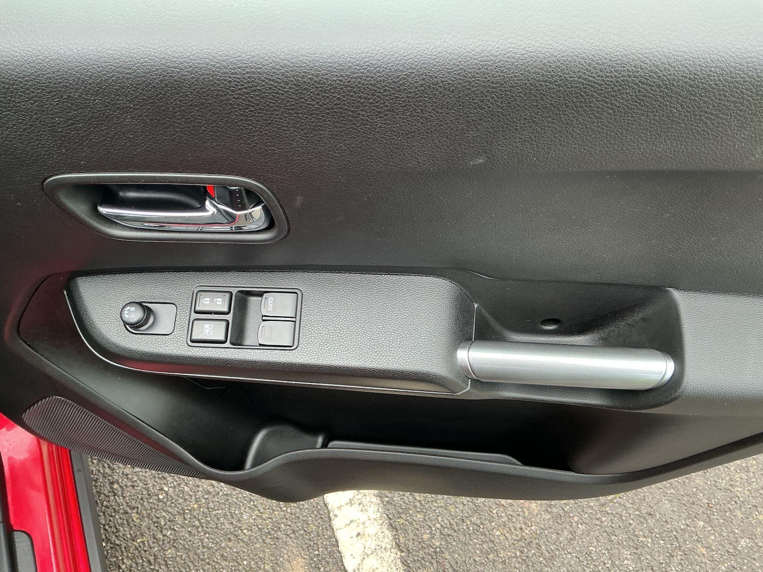 Used Suzuki Ignis 2024 for sale - 76513140: Photo 70