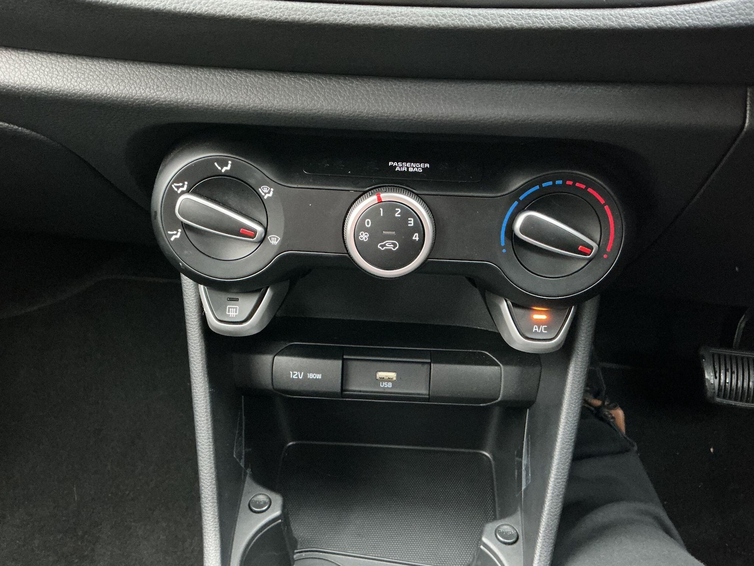 Used Kia Picanto 2023 for sale - 76953254: Photo 40