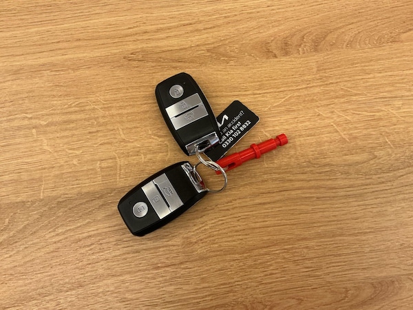 Used Kia Stonic 2022 for sale - 76326356: Photo 30