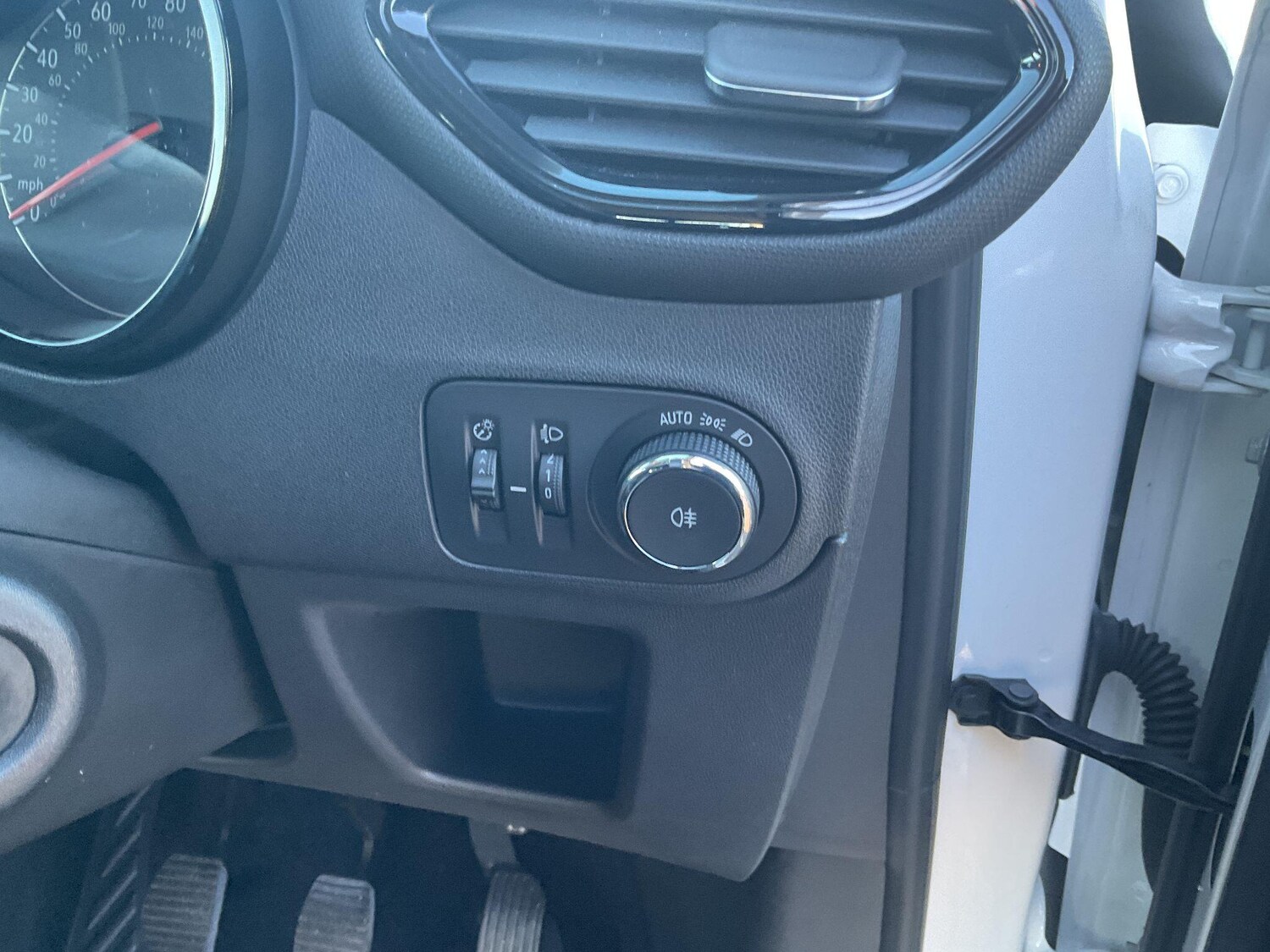 Used Vauxhall Crossland 2022 for sale - 78157337: Photo 29