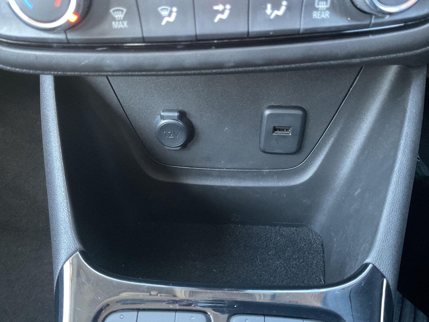 Used Vauxhall Crossland 2022 for sale - 78157337: Photo 33