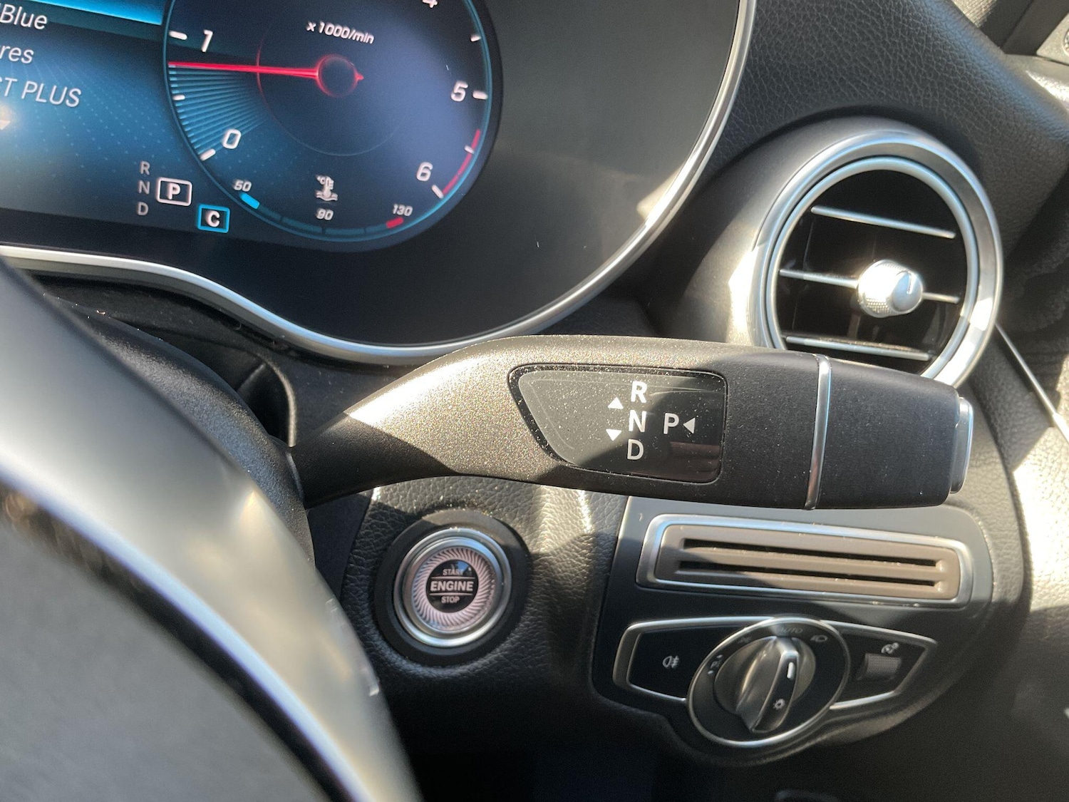 Used Mercedes-Benz C-Class 2020 for sale - 76152109: Photo 67