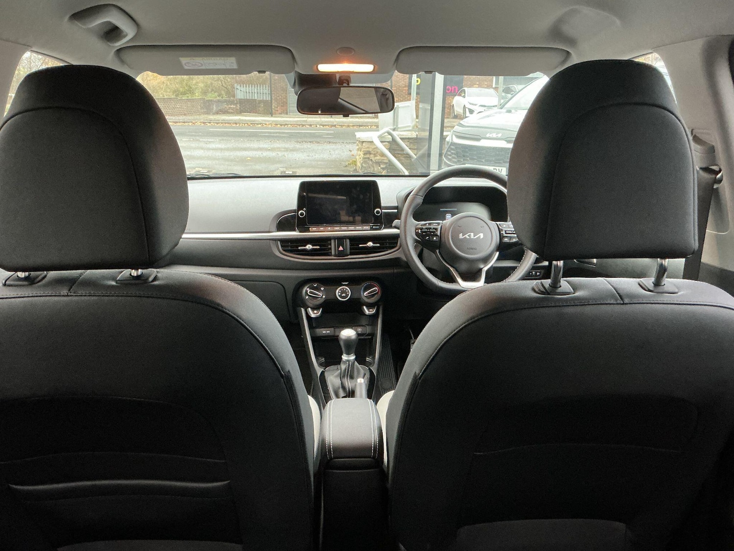 Used Kia Picanto 2024 for sale - 76572089: Photo 12