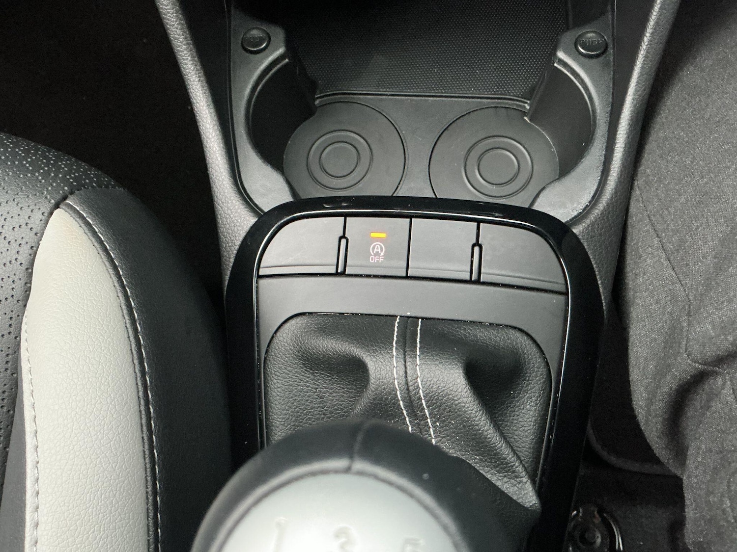 Used Kia Picanto 2024 for sale - 76572089: Photo 24