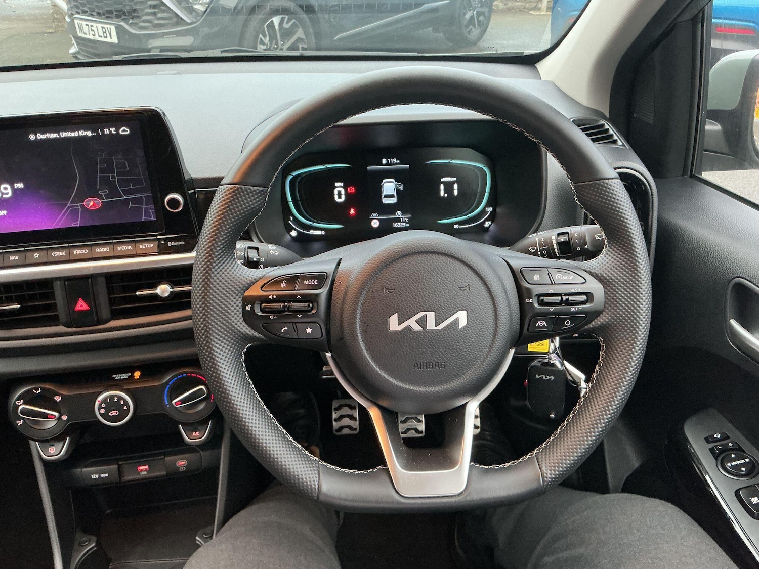 Used Kia Picanto 2024 for sale - 76572089: Photo 40