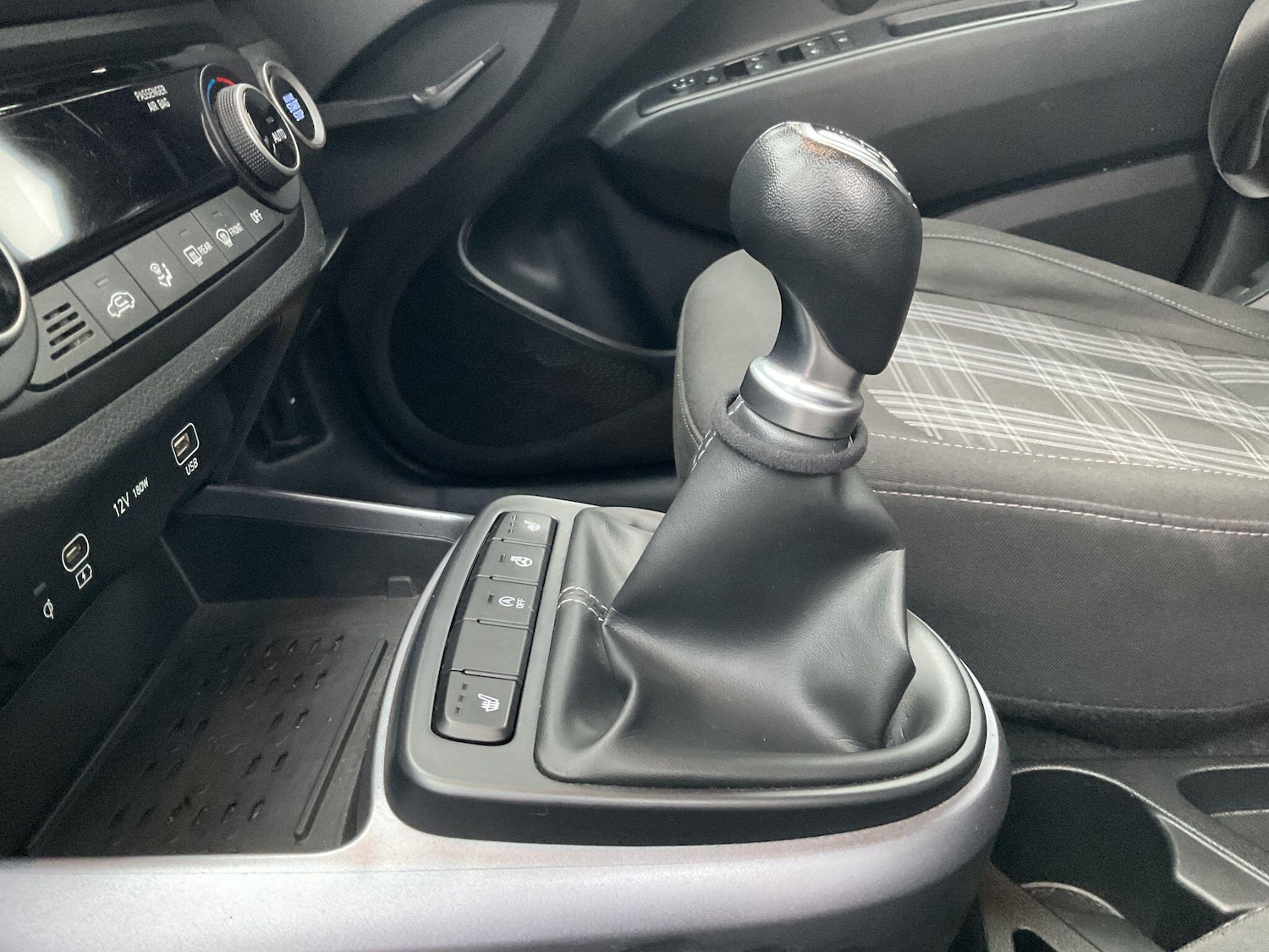 Used Suzuki Swift 2026 for sale - 77550761: Photo 13