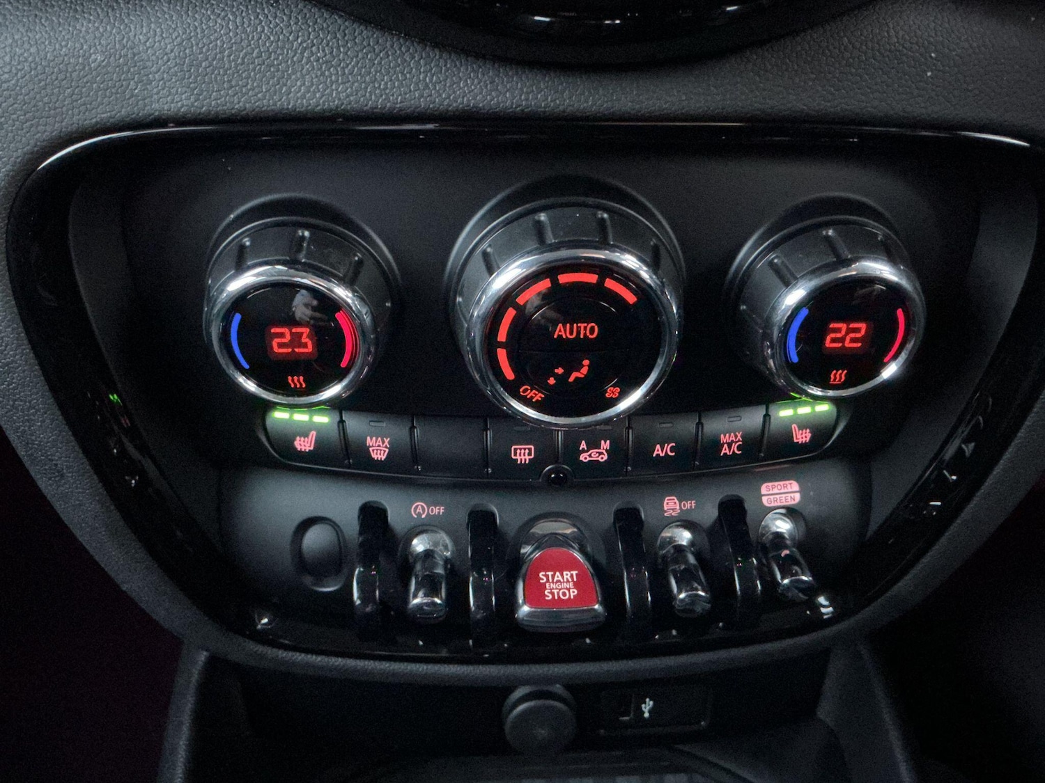 Used MINI Clubman 2024 for sale - 76423089: Photo 33