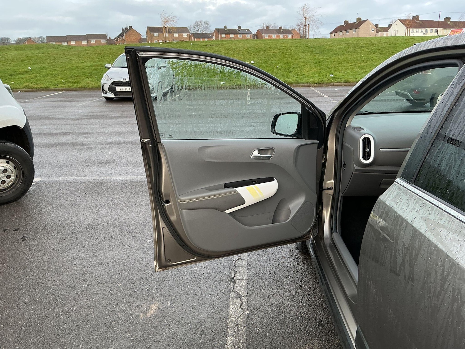 Used Kia Picanto 2020 for sale - 76991523: Photo 28