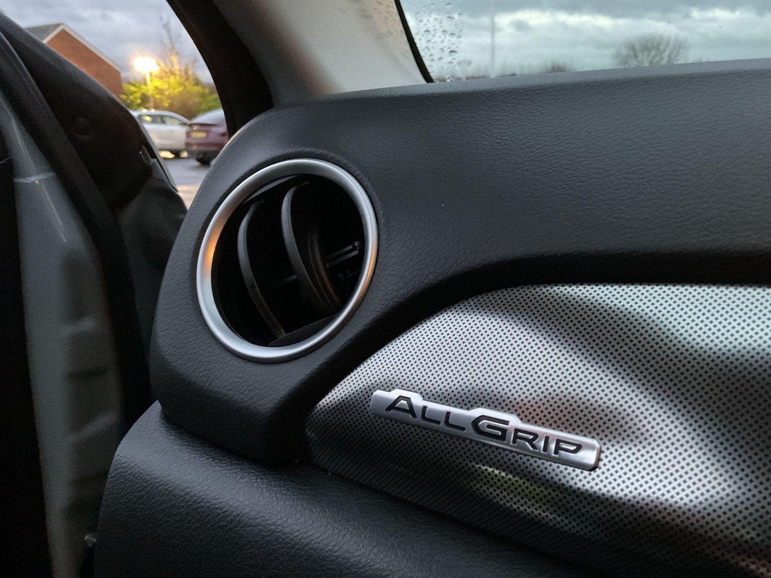 Used Suzuki Vitara 2020 for sale - 77119759: Photo 81