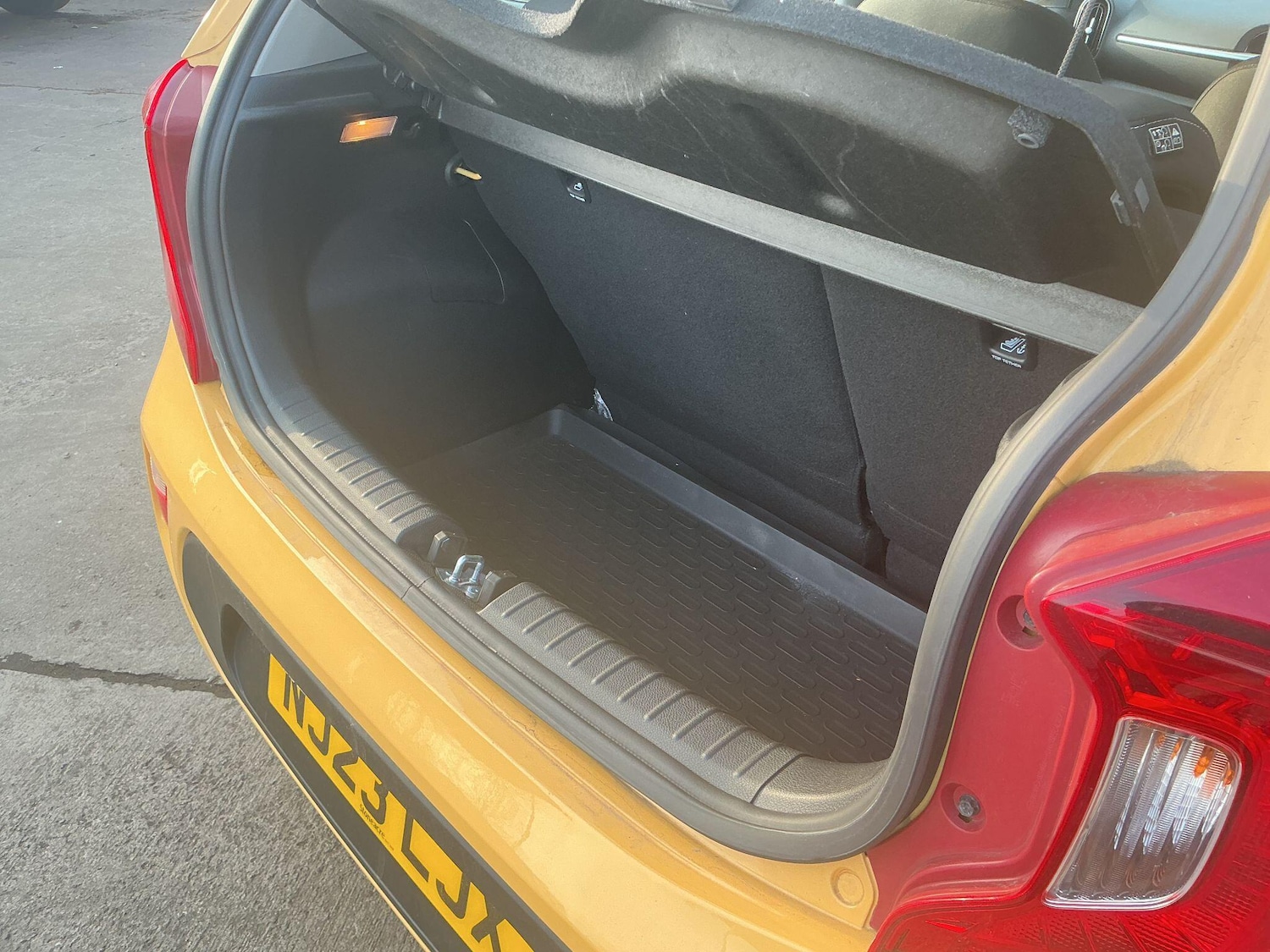 Used Kia Picanto 2023 for sale - 78204579: Photo 31