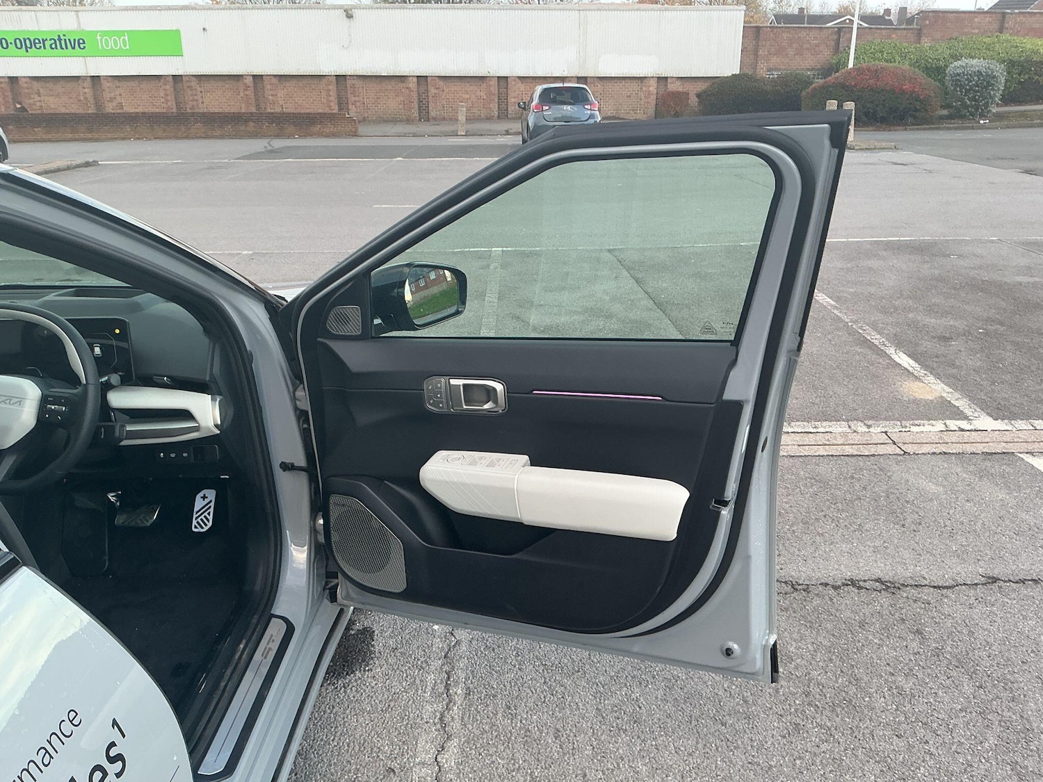 Used Kia EV4 2025 for sale - 76457235: Photo 40