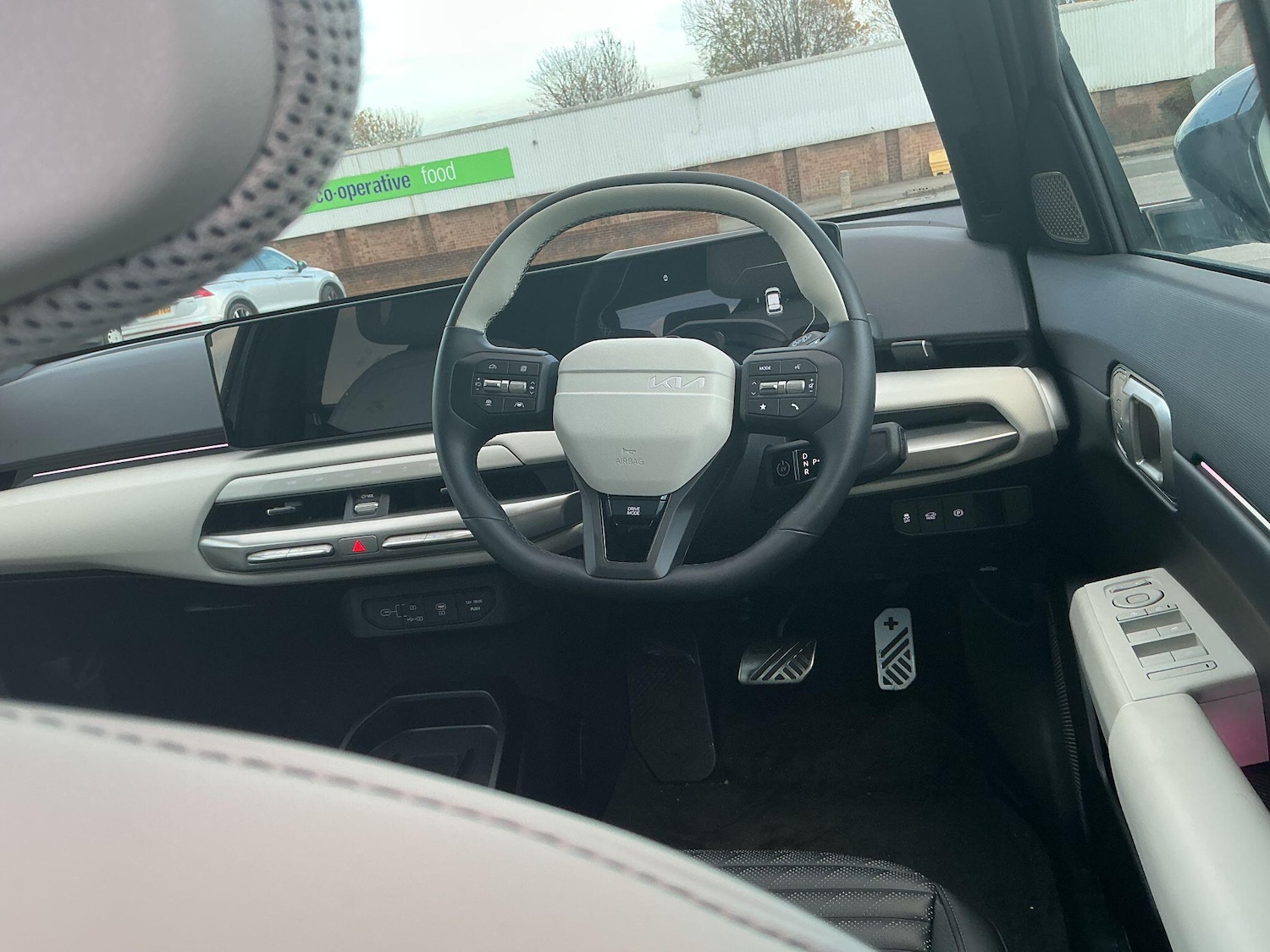 Used Kia EV4 2025 for sale - 76457235: Photo 76