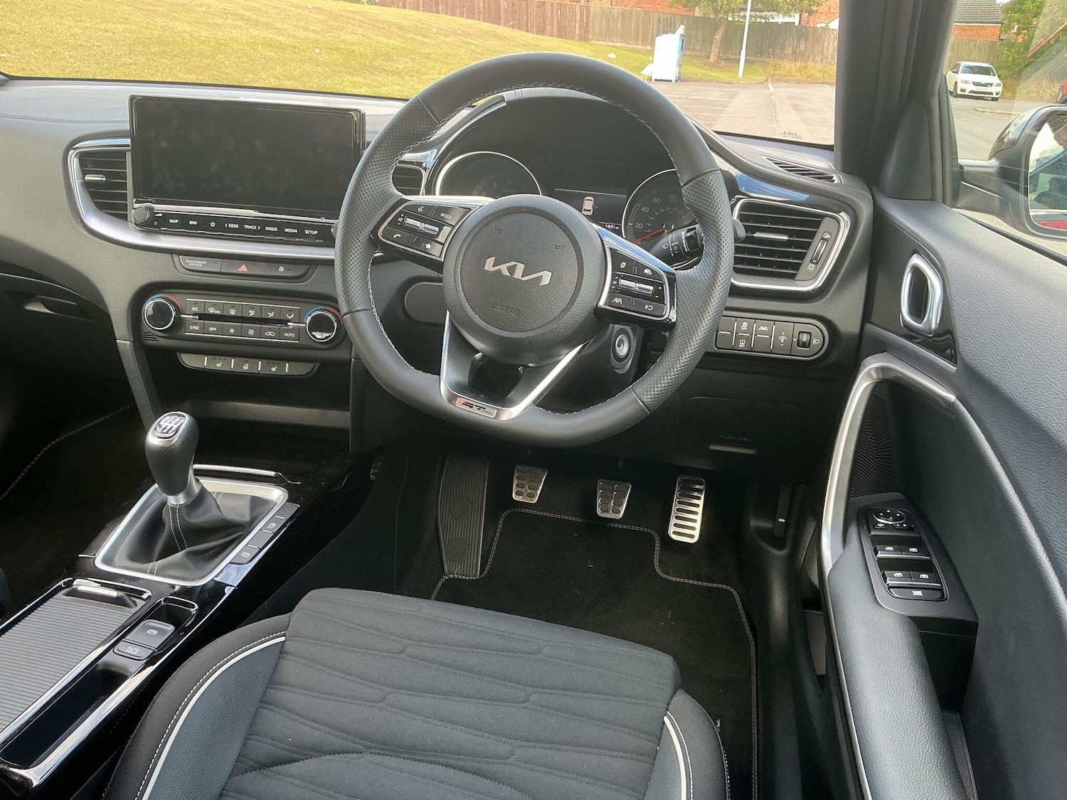 Used Kia Ceed 2025 for sale - 76152491: Photo 14