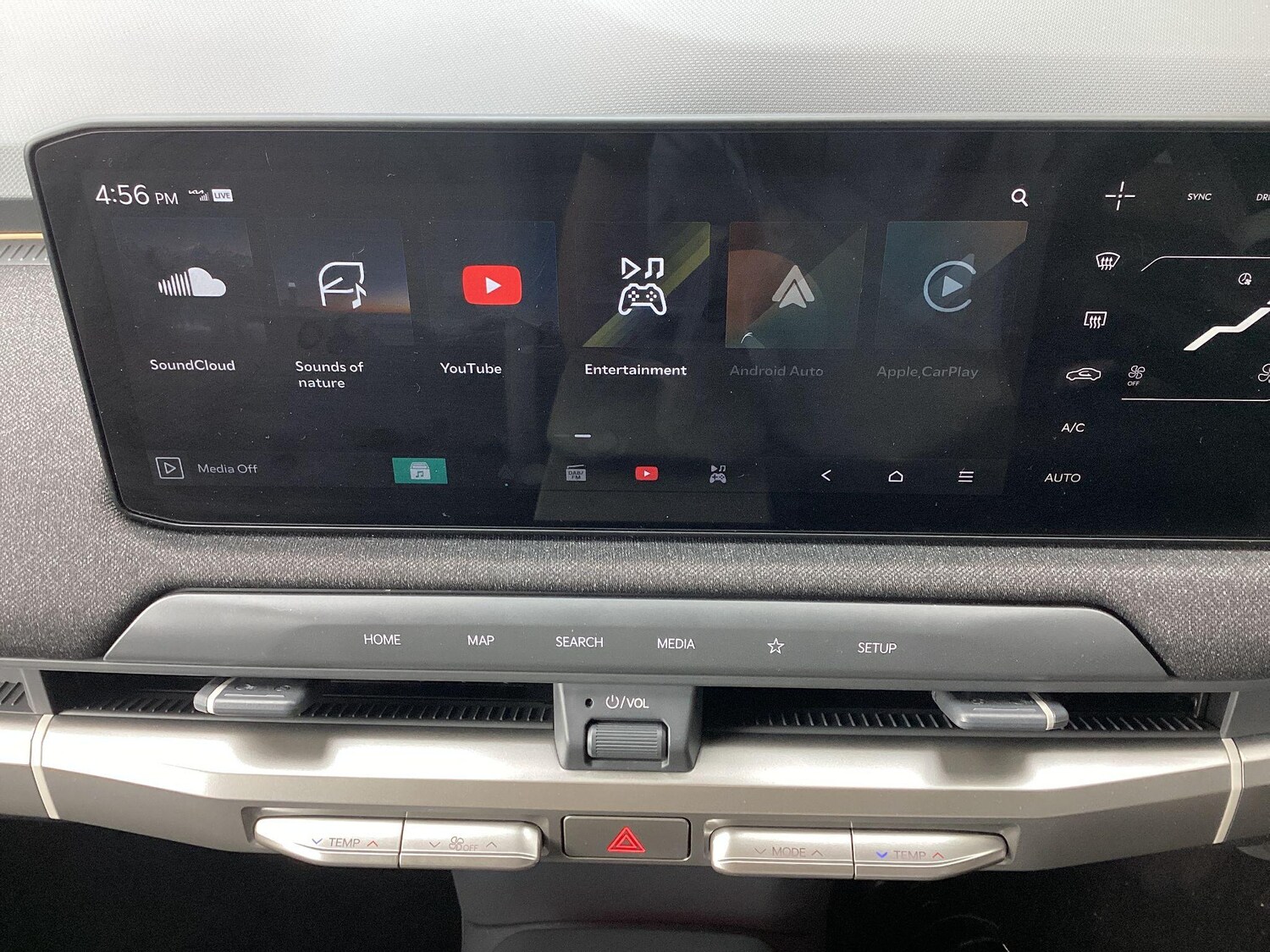 Used Kia EV3 2024 for sale - 77586165: Photo 44