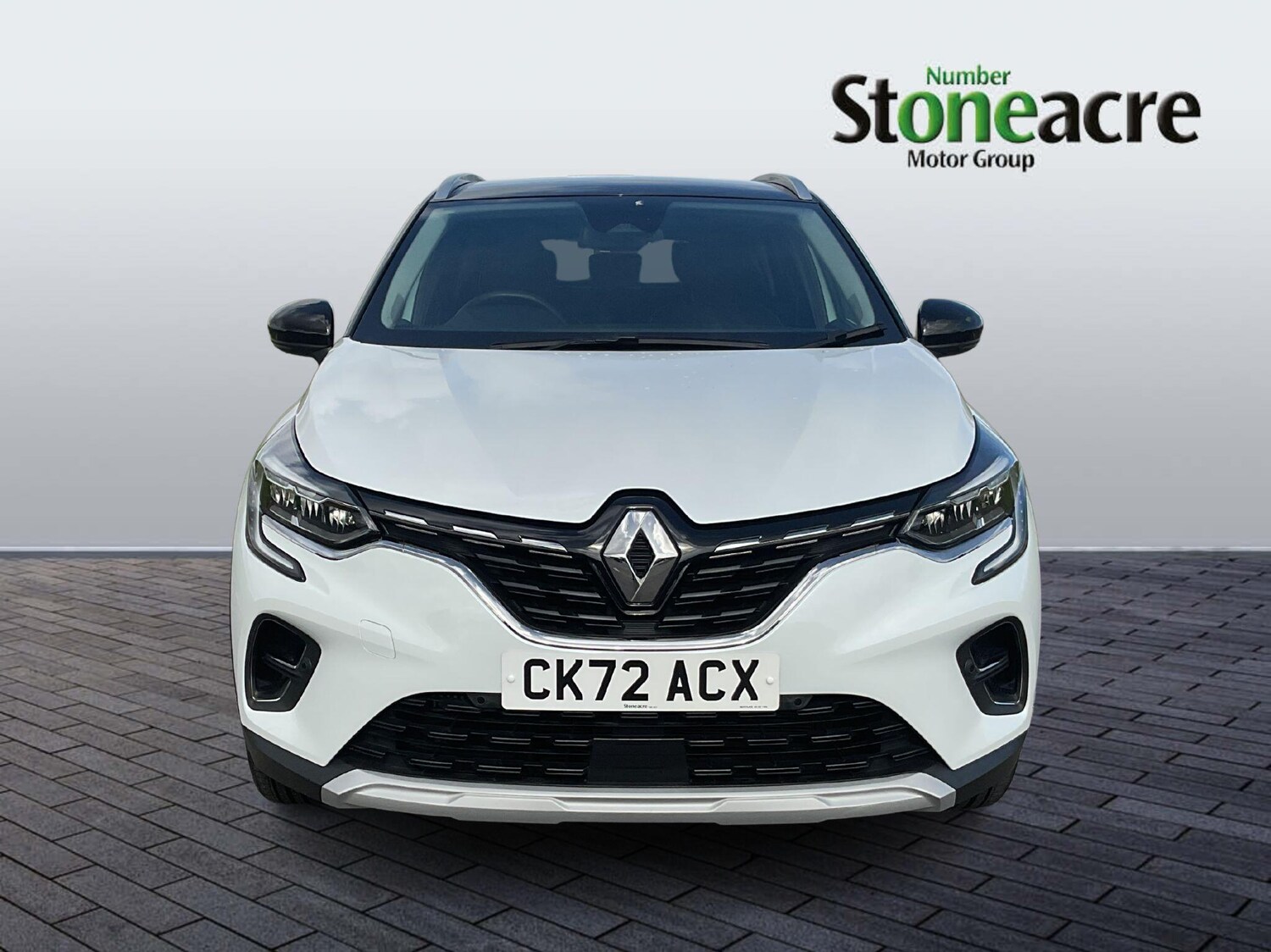 Used Renault Captur 2023 for sale - 76270392: Photo 2