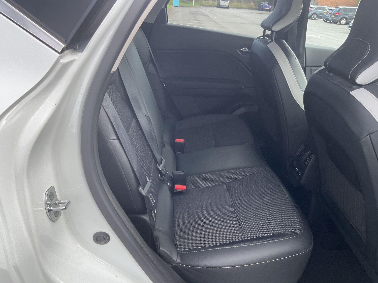 Used Renault Captur 2023 for sale - 76270392: Photo 21