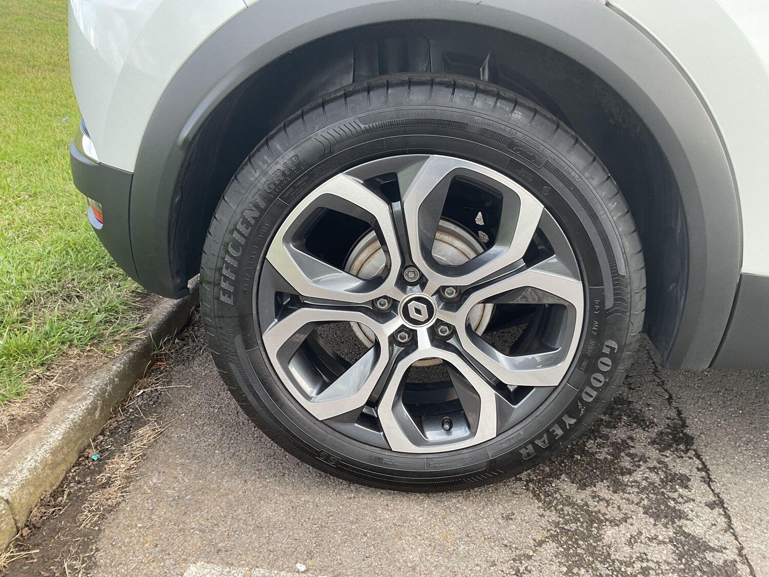 Used Renault Captur 2023 for sale - 76270392: Photo 42