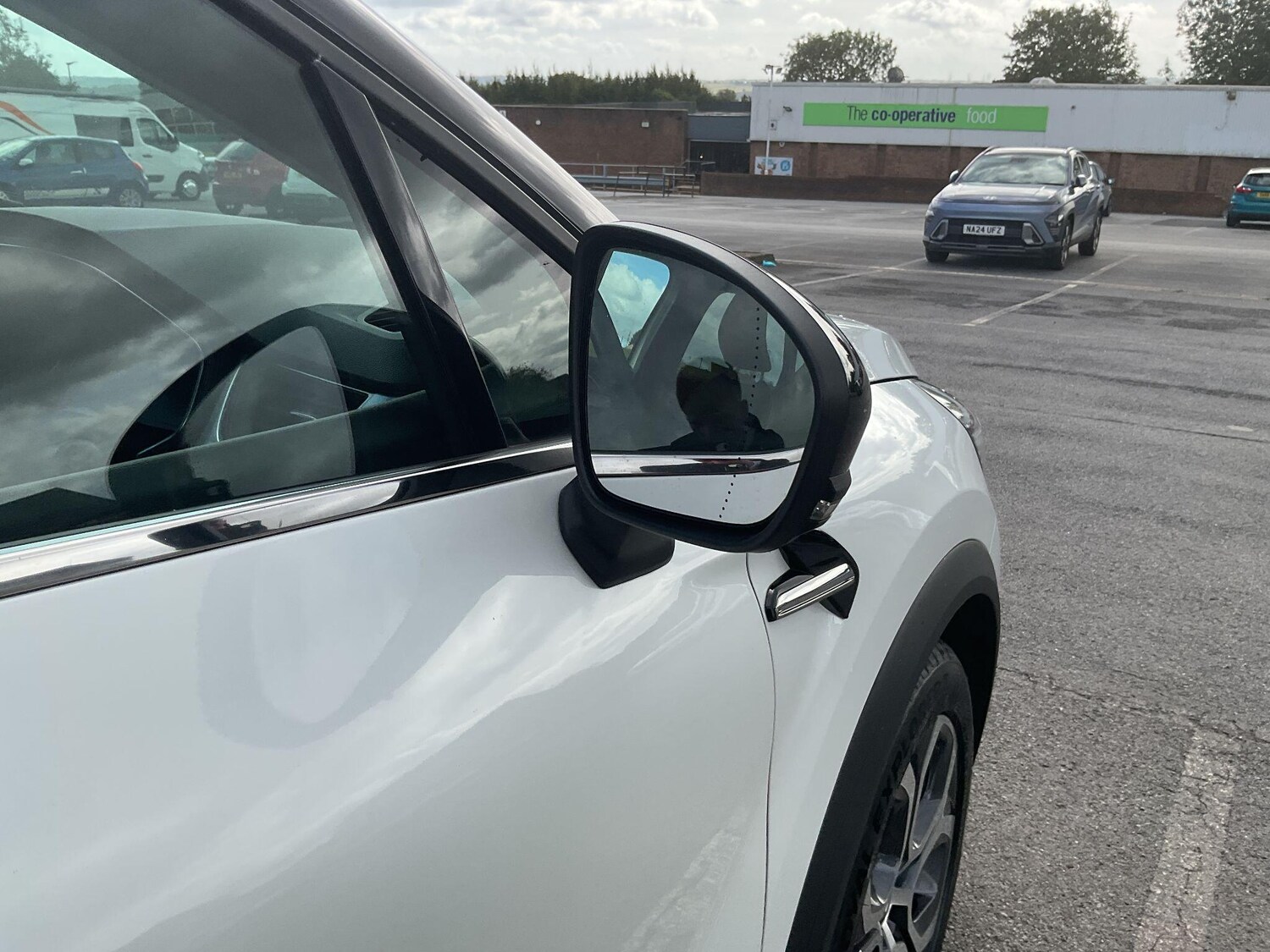 Used Renault Captur 2023 for sale - 76270392: Photo 57
