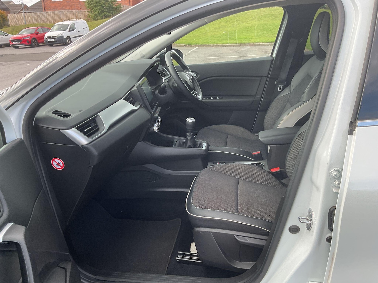 Used Renault Captur 2023 for sale - 76270392: Photo 62