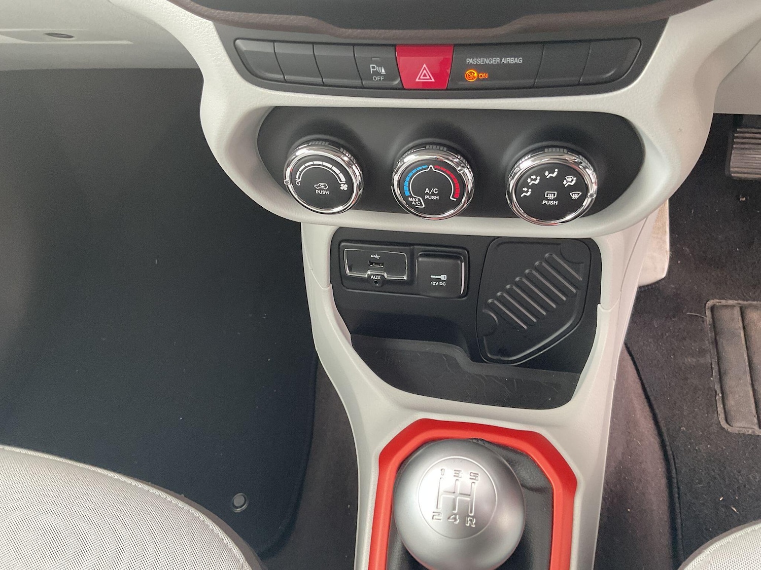 Used Jeep Renegade 2017 for sale - 78184714: Photo 43