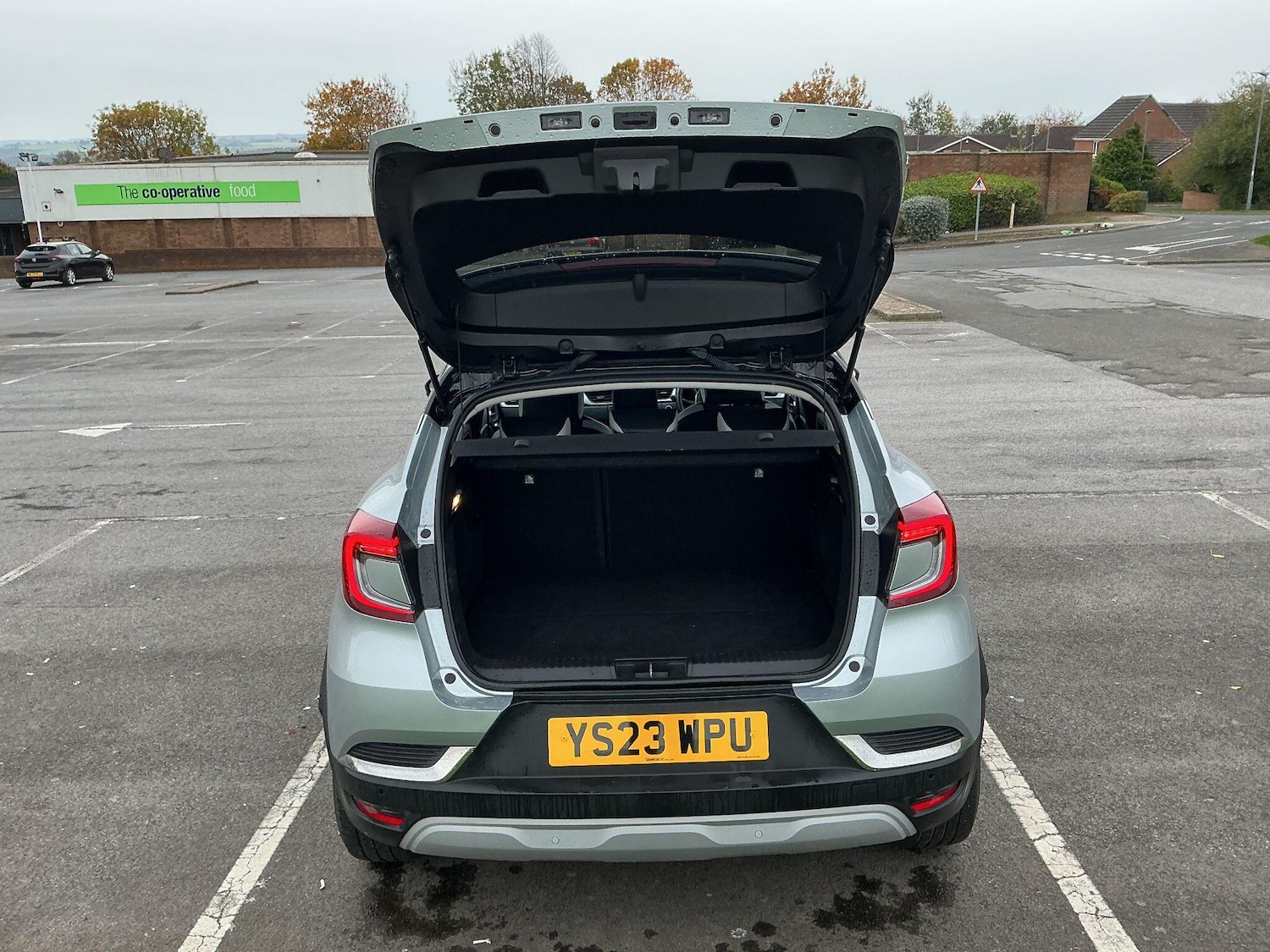 Used Renault Captur 2023 for sale - 76512182: Photo 25