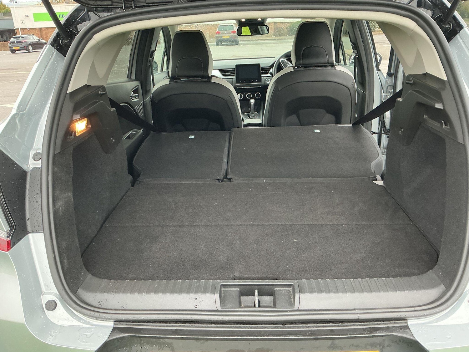 Used Renault Captur 2023 for sale - 76512182: Photo 31