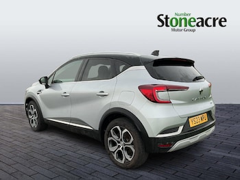 Used Renault Captur 2023 for sale - 76512182: Photo