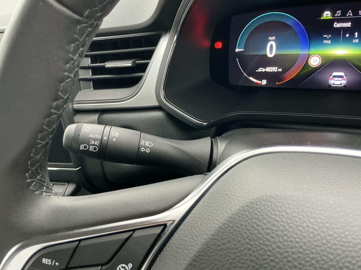 Used Renault Captur 2023 for sale - 76512182: Photo 52