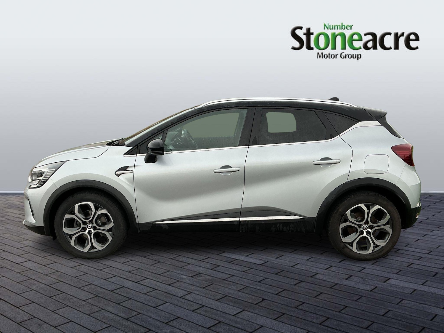 Used Renault Captur 2023 for sale - 76512182: Photo 8