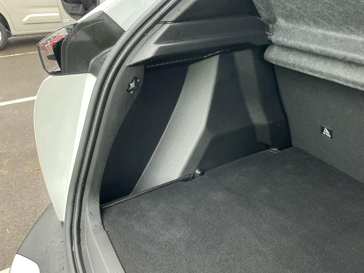 Used Peugeot 2008 2022 for sale - 77400644: Photo 47