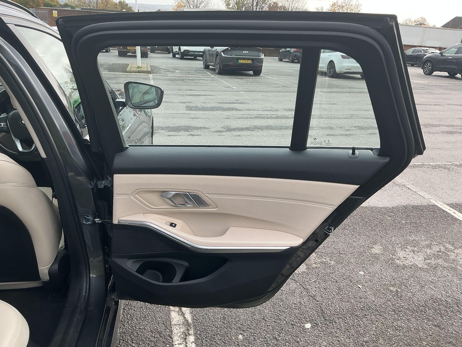 Used BMW 3 Series 2020 for sale - 76592310: Photo 43