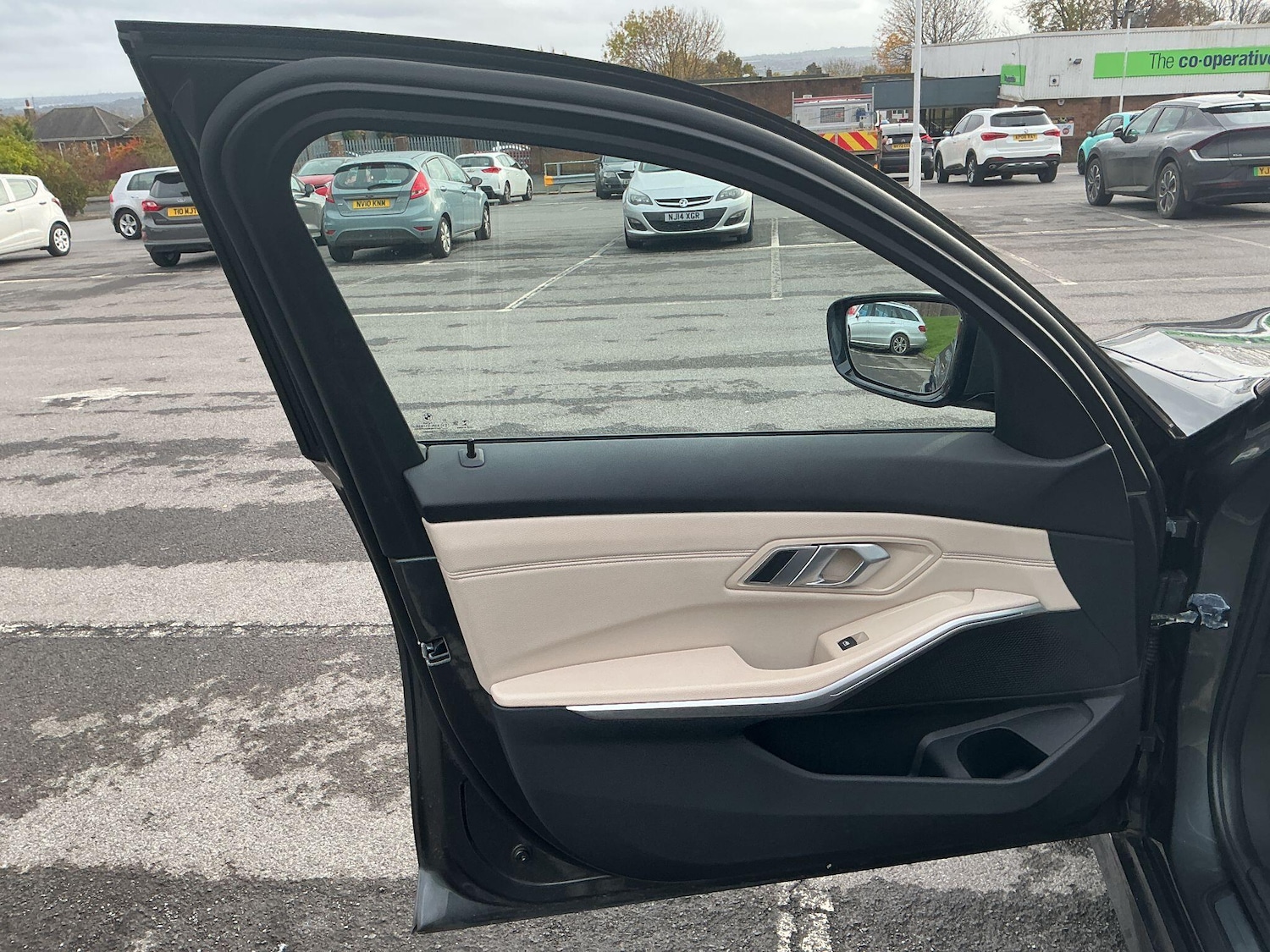 Used BMW 3 Series 2020 for sale - 76592310: Photo 45