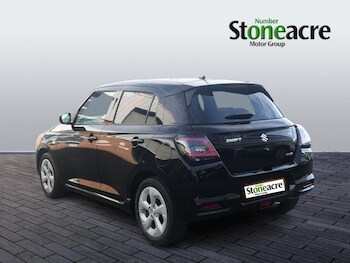 Used Suzuki Swift 2025 for sale - 77425792: Photo