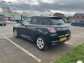 Used Suzuki Swift 2025 for sale - 77957203: Photo