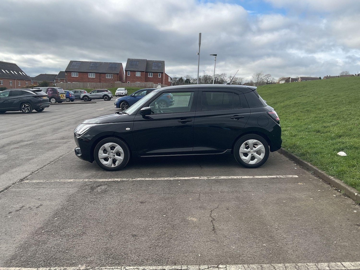 Used Suzuki Swift for sale - 77957203: Photo 8