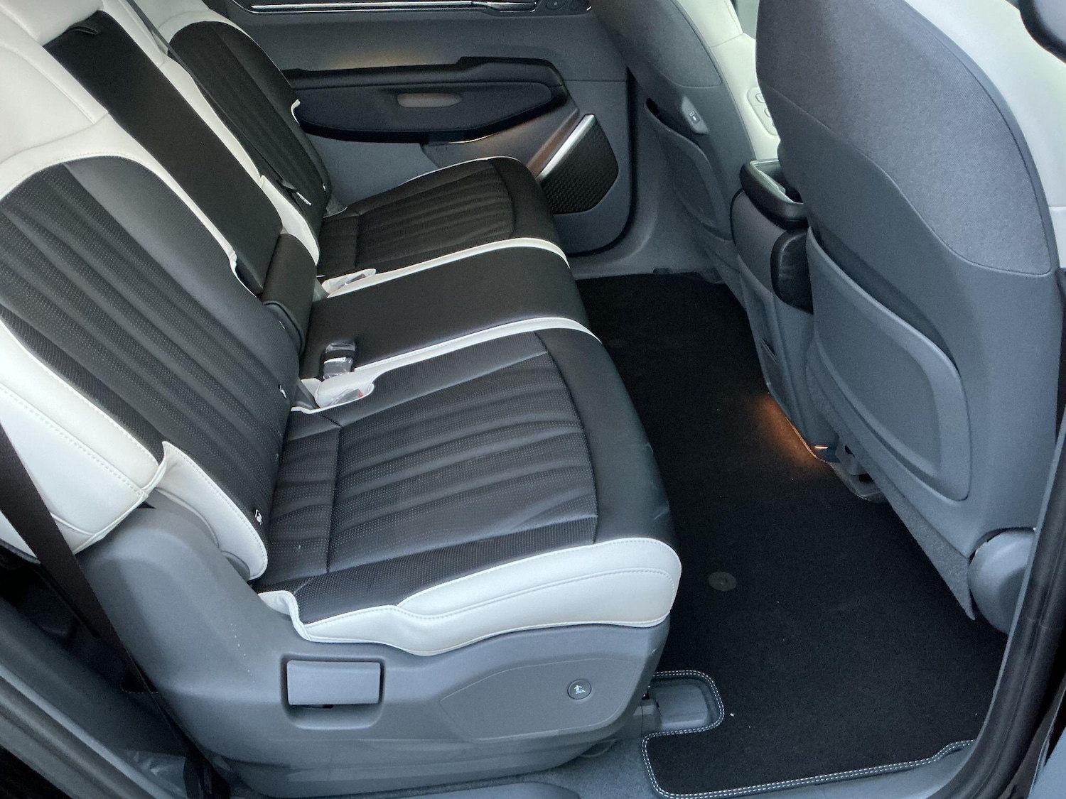 Used Kia EV9 2025 for sale - 76989595: Photo 19