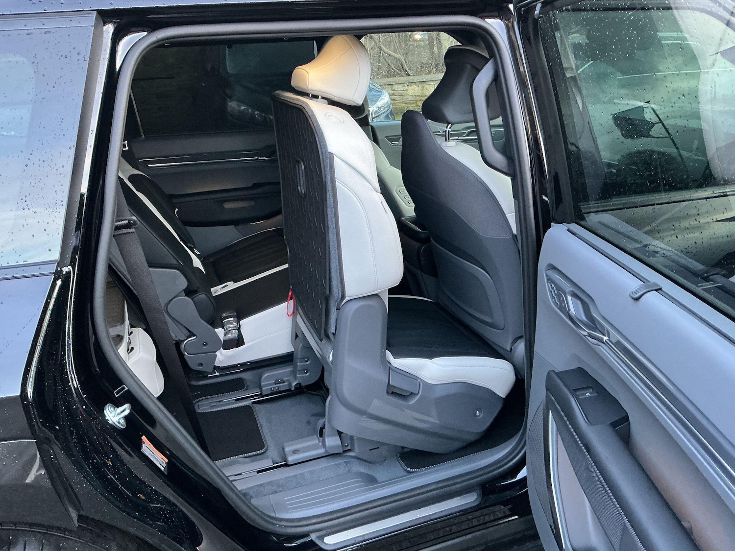 Used Kia EV9 2025 for sale - 76989595: Photo 20