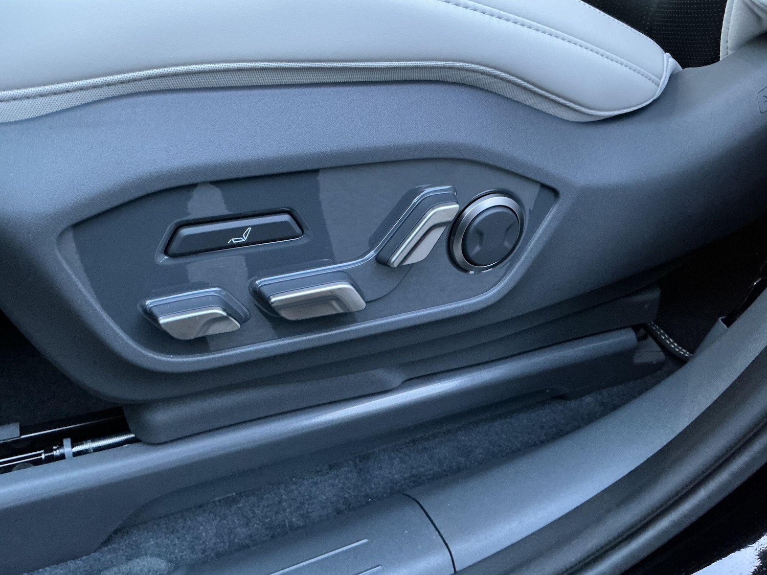 Used Kia EV9 2025 for sale - 76989595: Photo 31