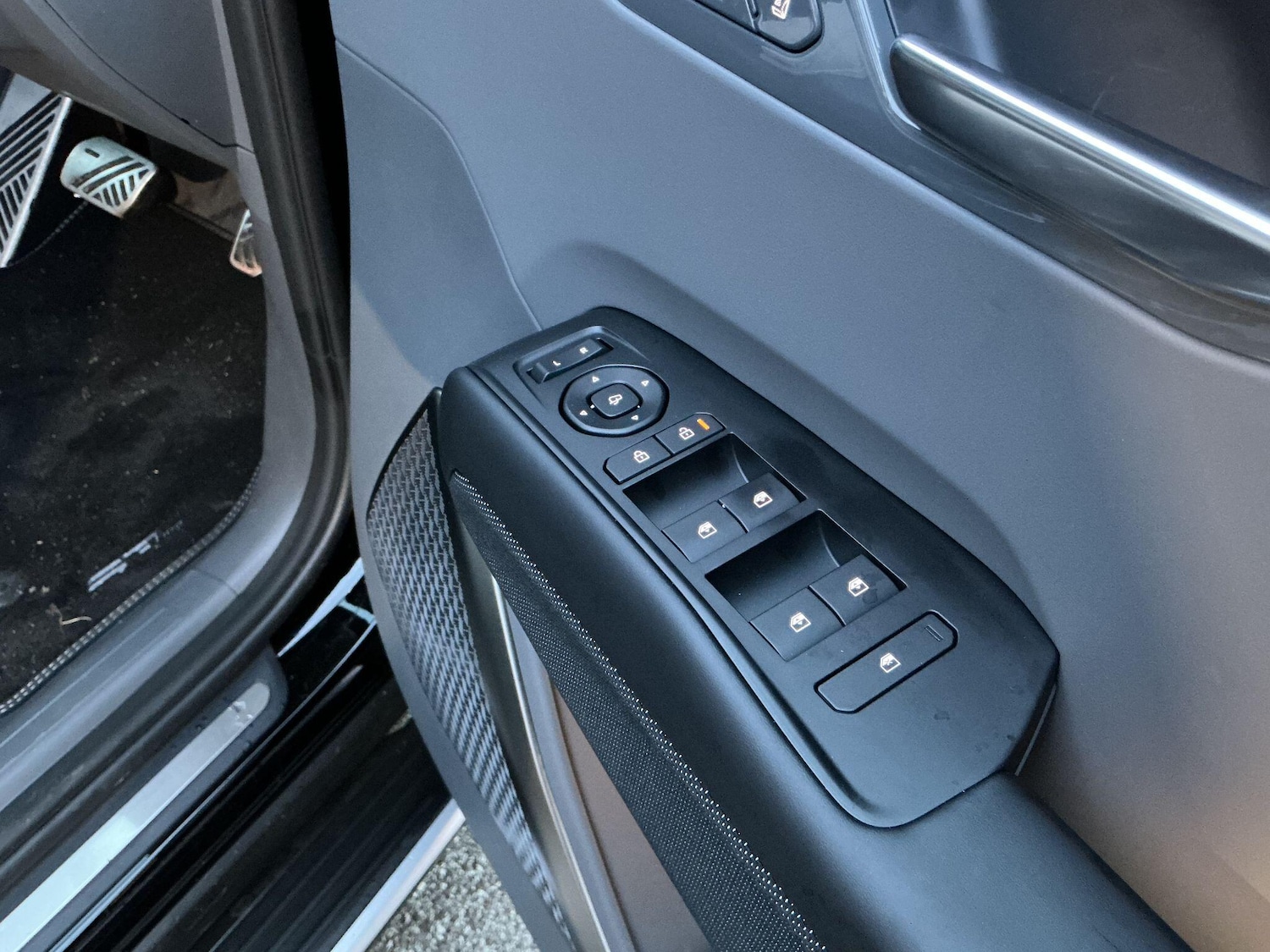 Used Kia EV9 2025 for sale - 76989595: Photo 34