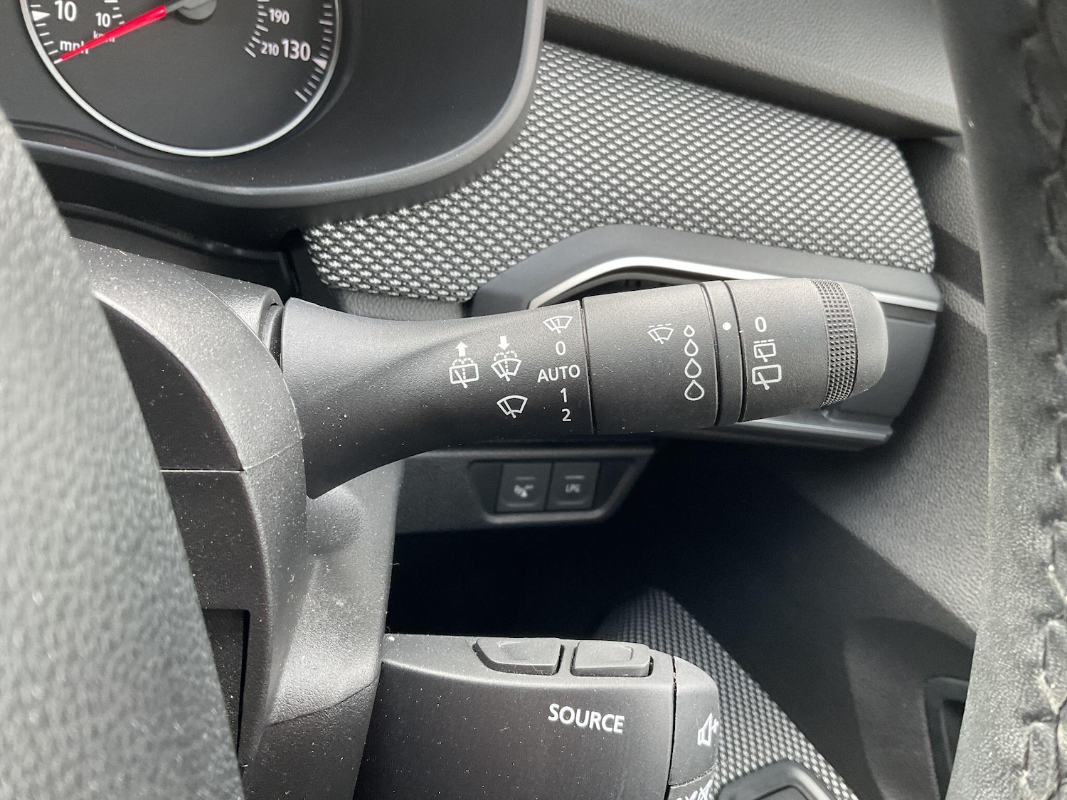 Used Dacia Sandero 2023 for sale - 76865135: Photo 33