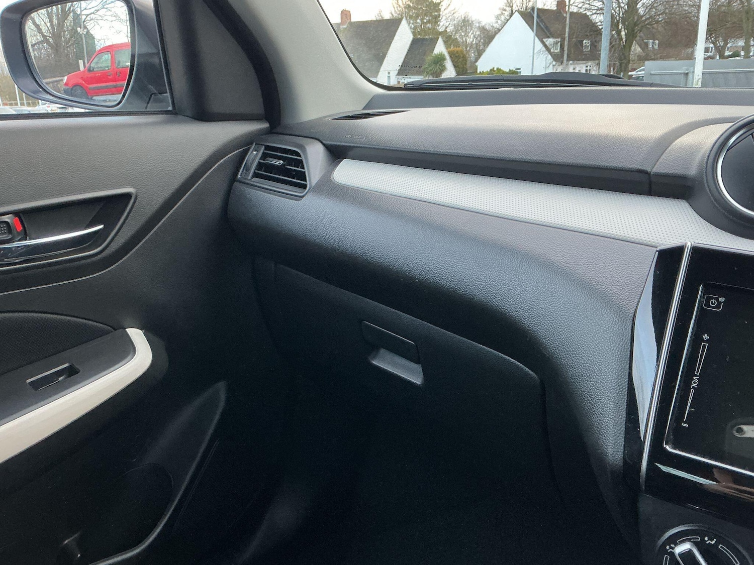 Used Suzuki Swift 2023 for sale - 77550017: Photo 56