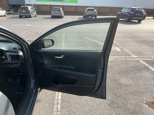 Used Kia Rio 2021 for sale - 76282681: Photo 24