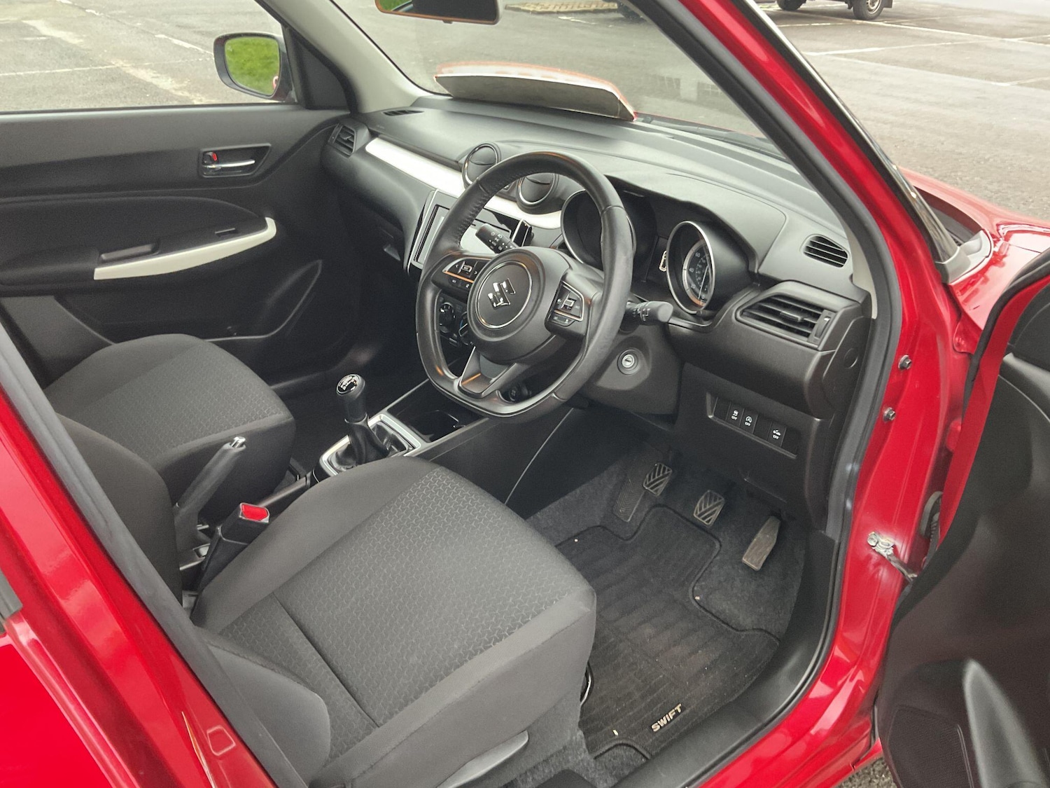 Used Suzuki Swift 2023 for sale - 77440534: Photo 12