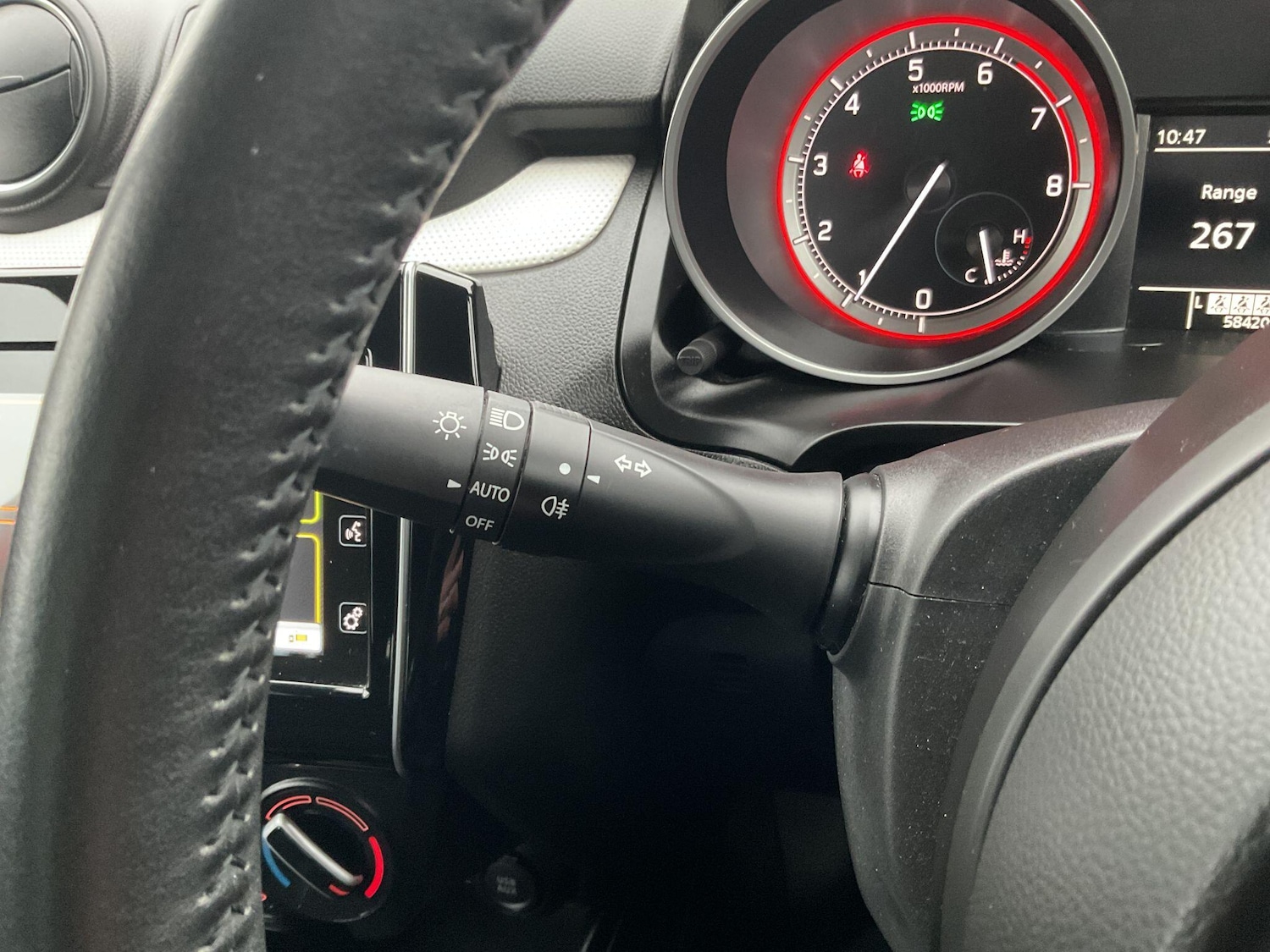 Used Suzuki Swift 2023 for sale - 77440534: Photo 27