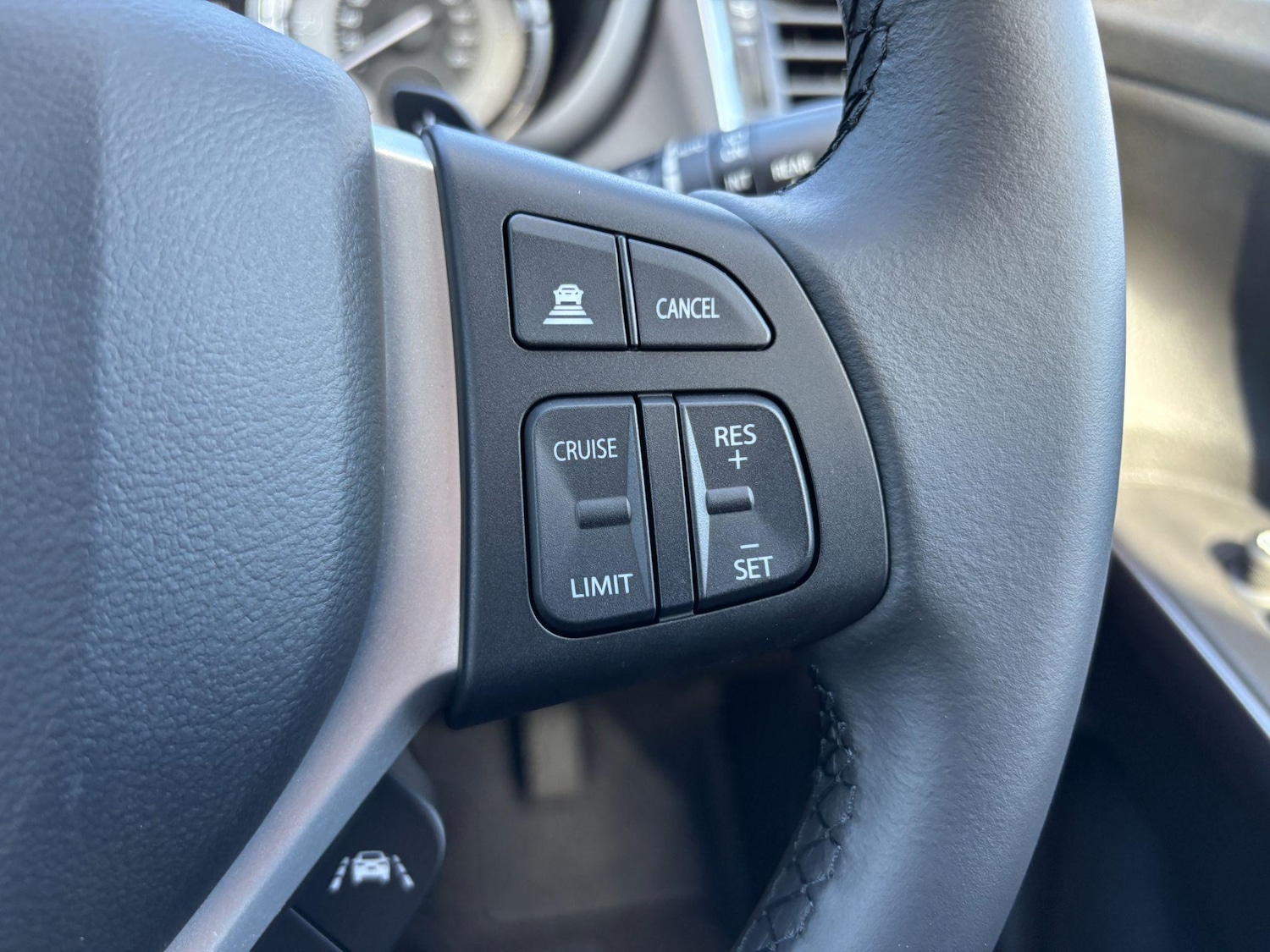 Used Suzuki SX4 S-Cross 2025 for sale - 76472294: Photo 27