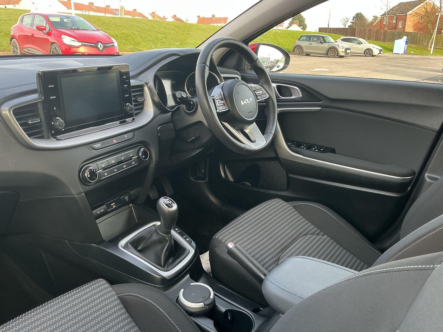 Used Kia XCeed 2023 for sale - 76759324: Photo 11