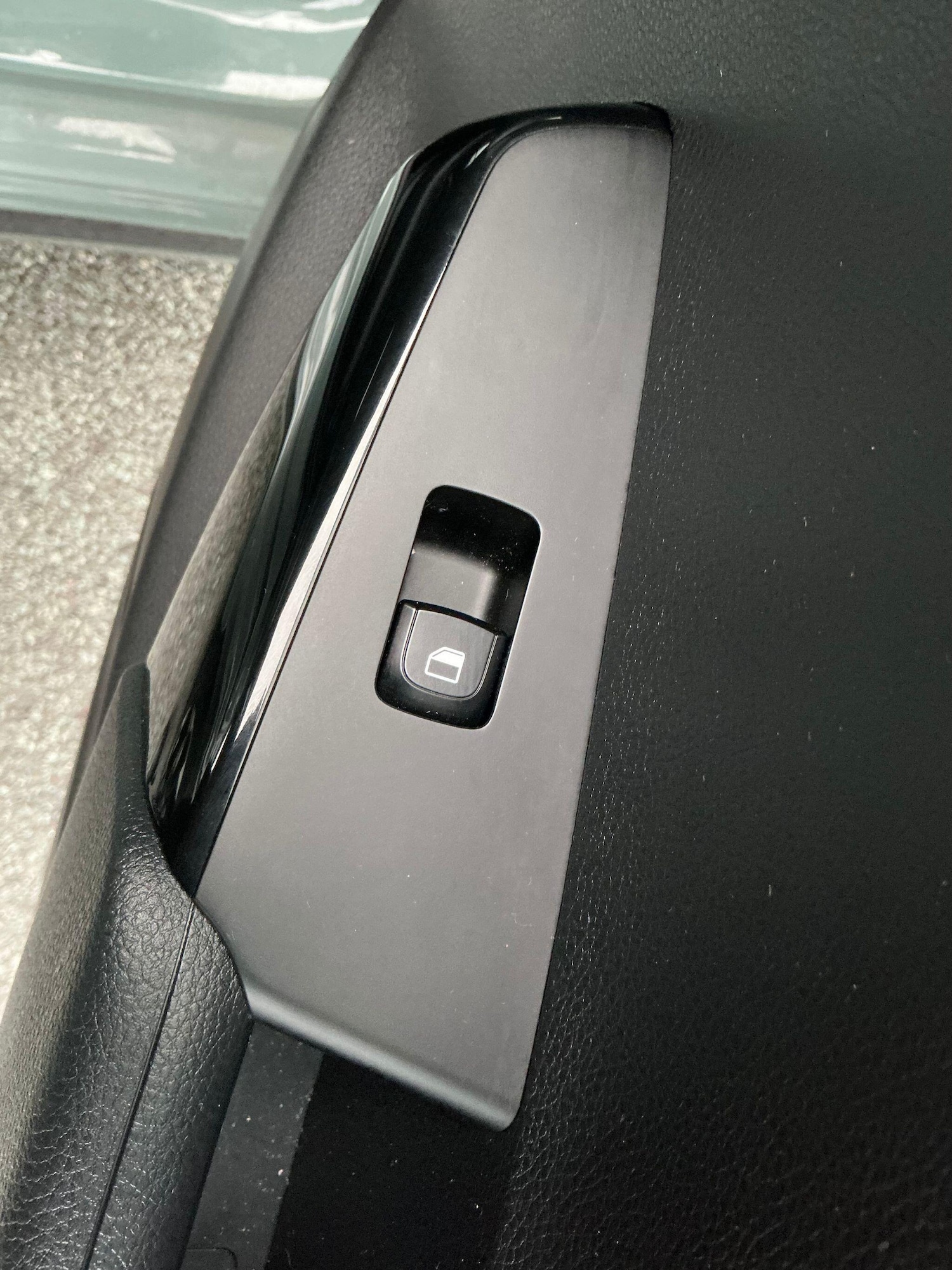 Used Kia XCeed 2023 for sale - 76759324: Photo 18