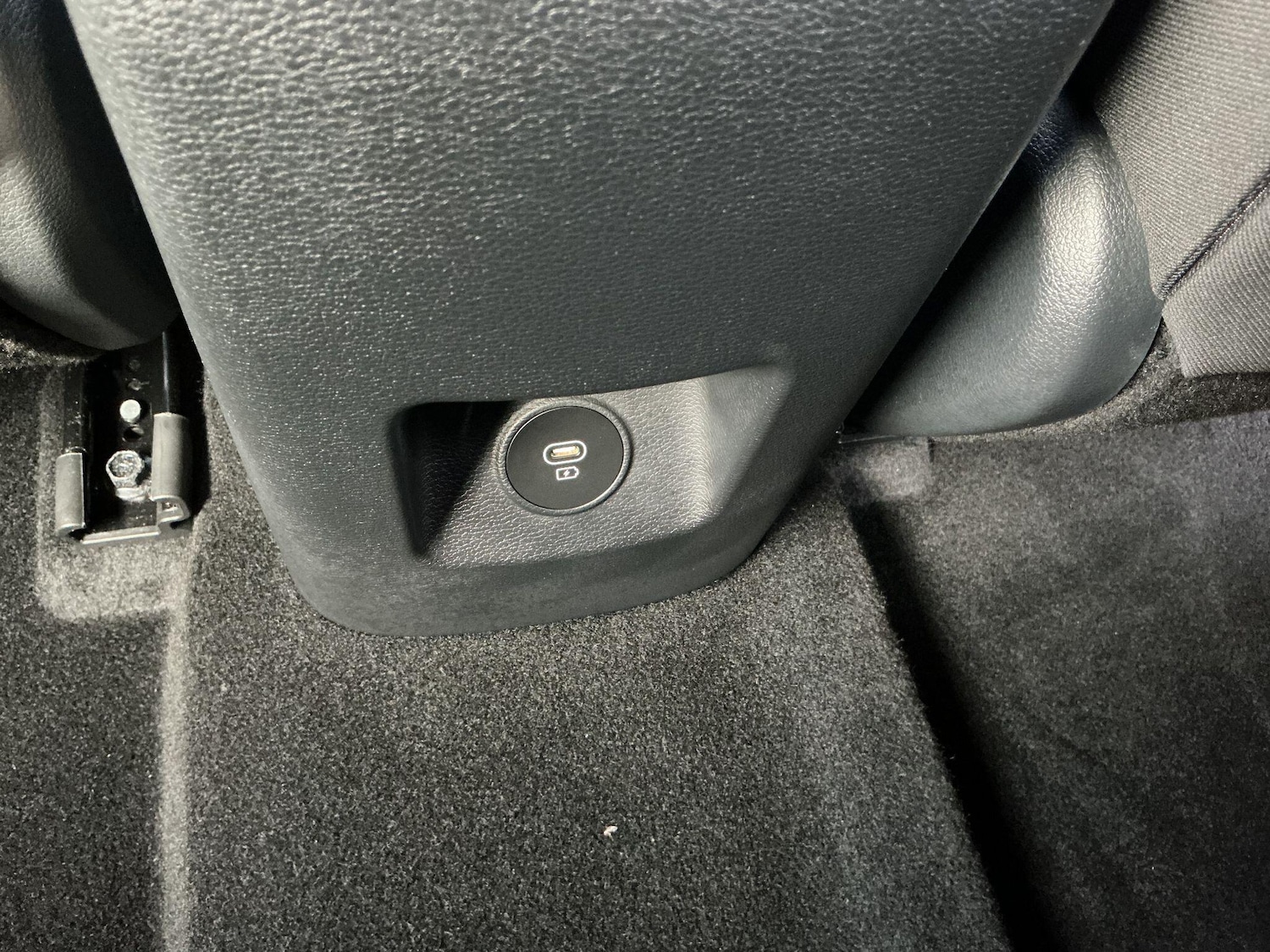 Used Kia XCeed 2023 for sale - 76759324: Photo 20