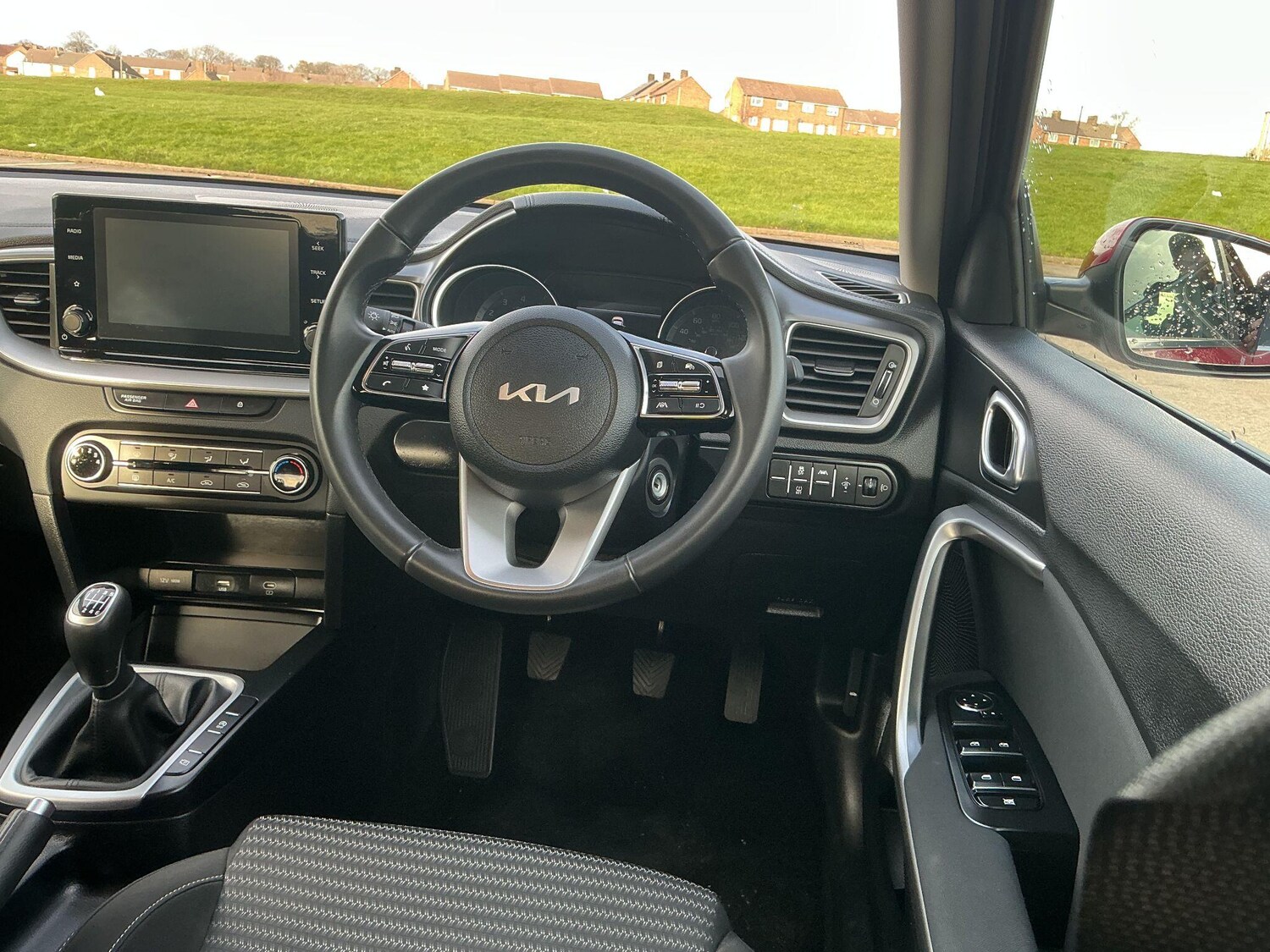 Used Kia XCeed 2023 for sale - 76759324: Photo 40